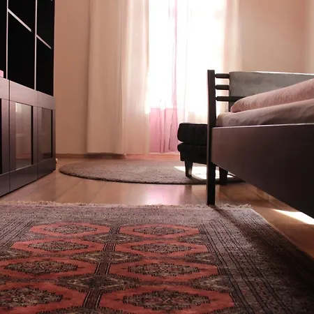 Yasmine Flat Lägenhet Budapest